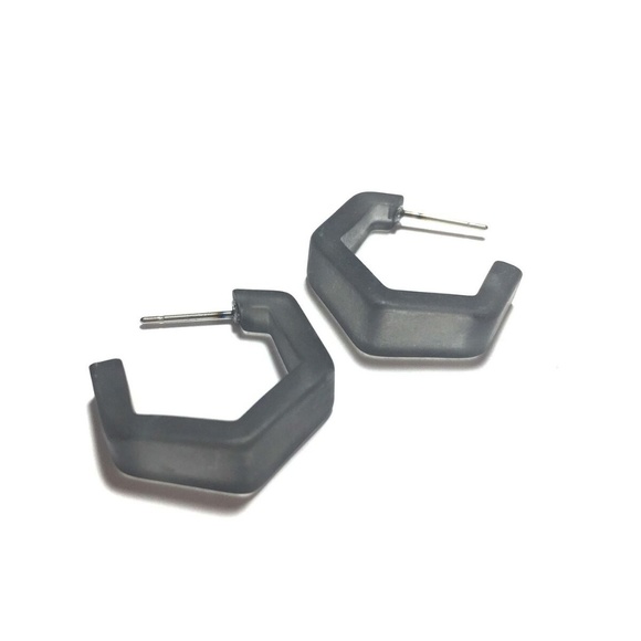 Frosted Vintage Lucite Tapered Hex Hoops Earrings - Picture 3 of 5